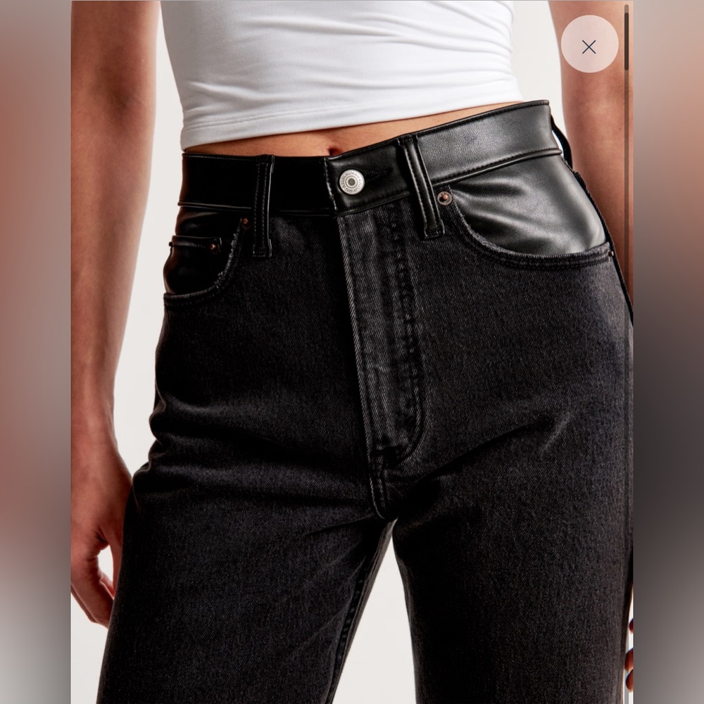 Abercrombie Mixed Fabric Ultra High Rise 90s Straight Jean